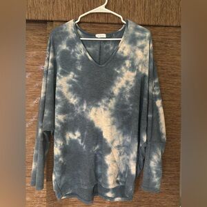 Cute tye dye top